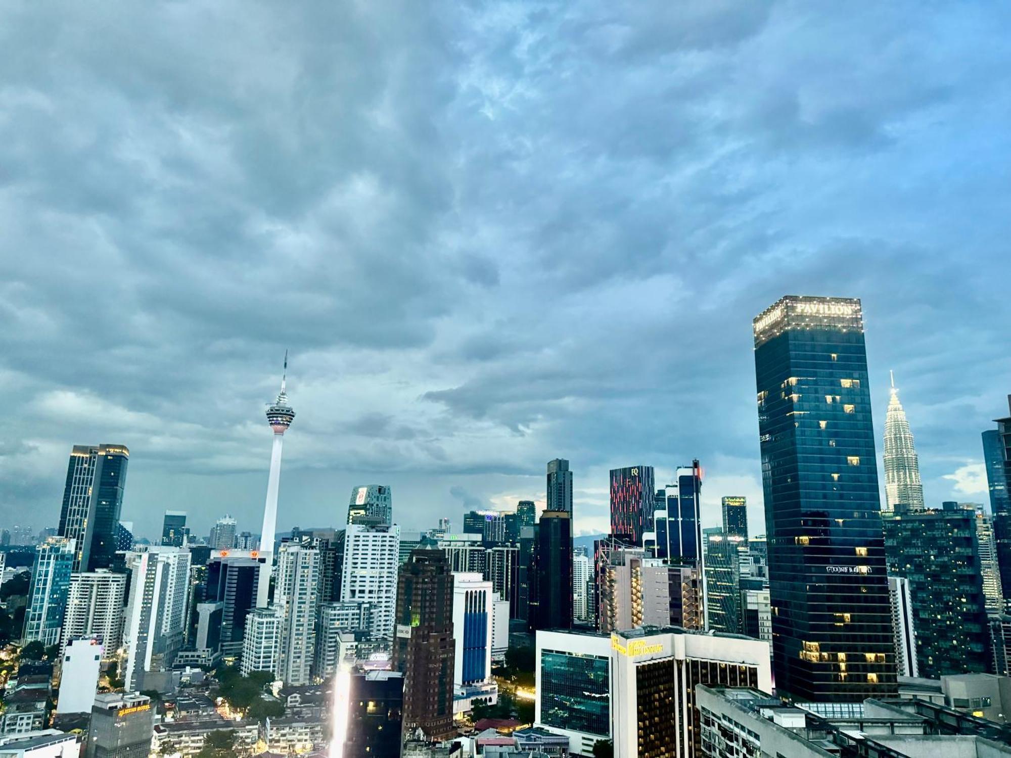 Klcc Suites At Axon By Skypool Kuala Lumpur Buitenkant foto
