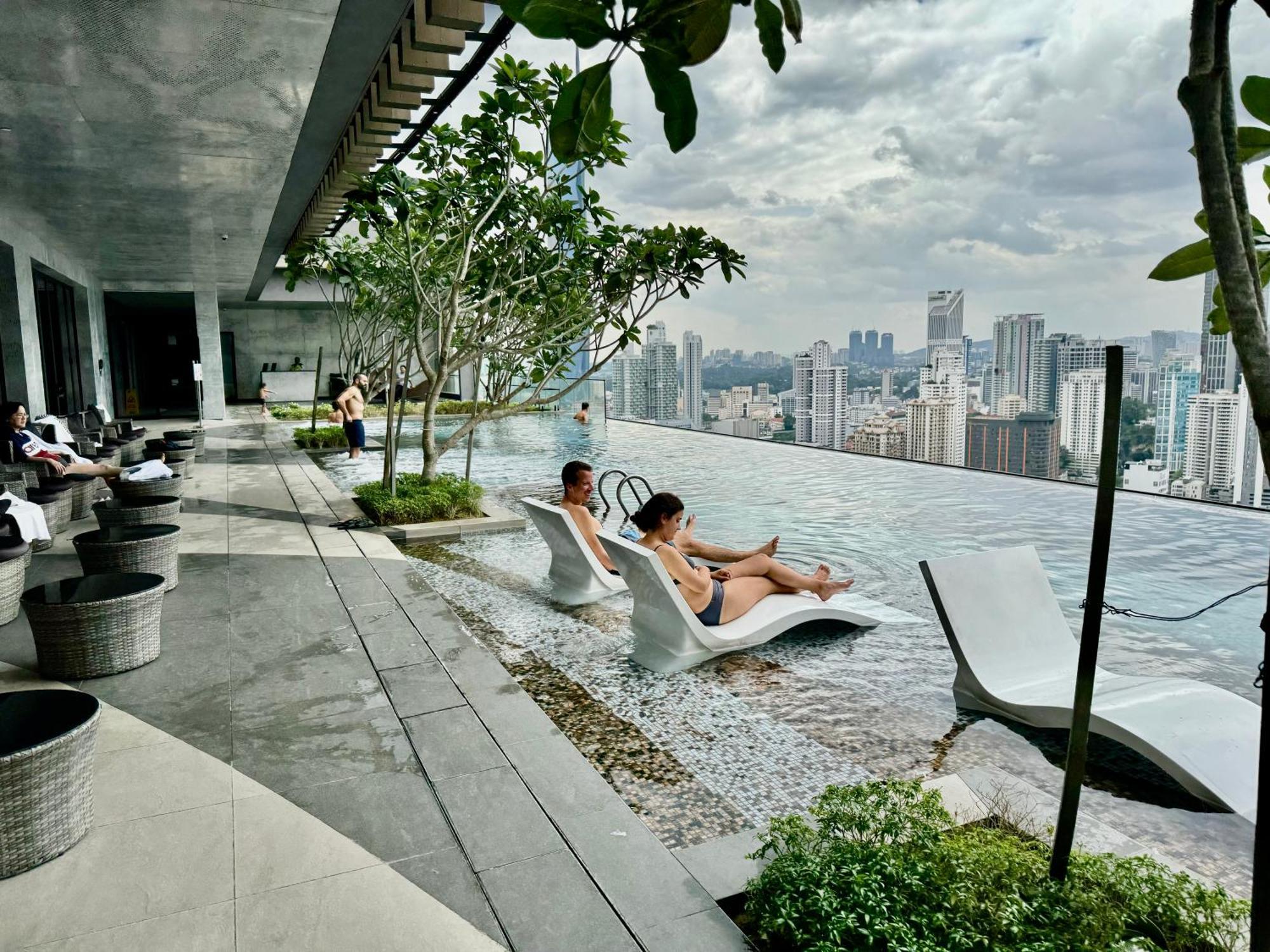 Klcc Suites At Axon By Skypool Kuala Lumpur Buitenkant foto
