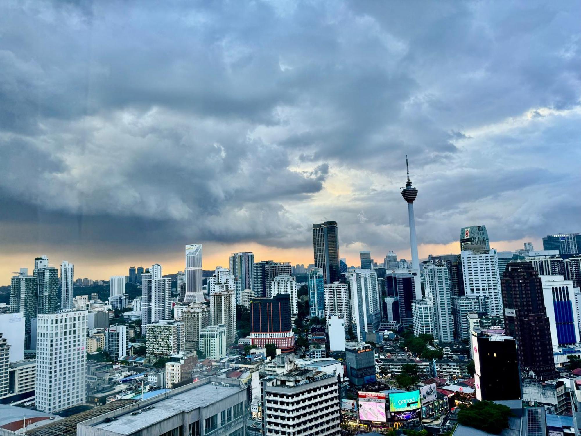 Klcc Suites At Axon By Skypool Kuala Lumpur Buitenkant foto