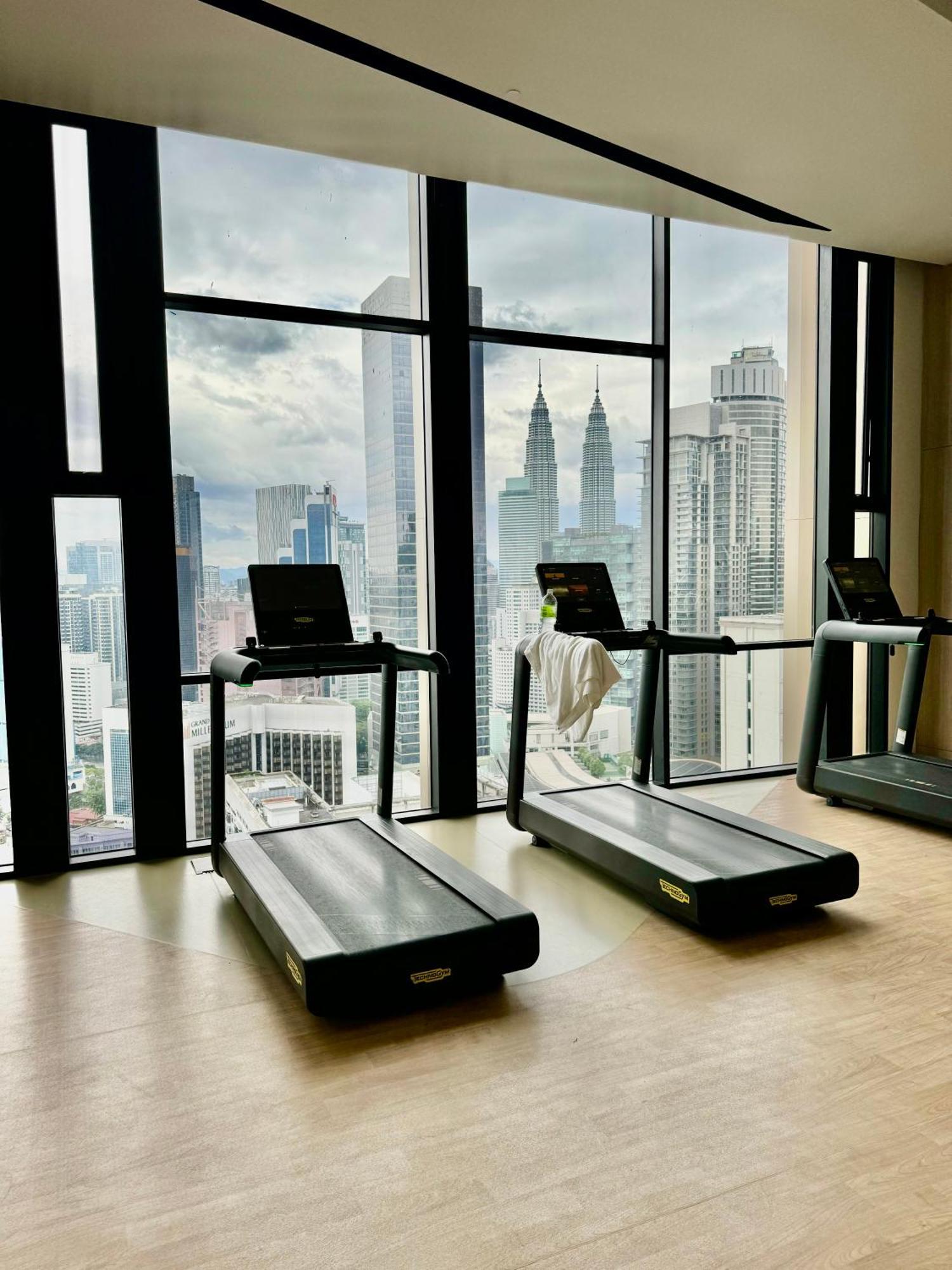 Klcc Suites At Axon By Skypool Kuala Lumpur Buitenkant foto